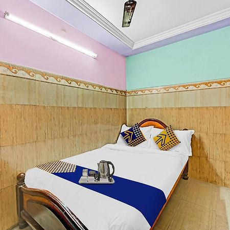 Hotel Spot On Svr Grand Vijayawāda Zewnętrze zdjęcie