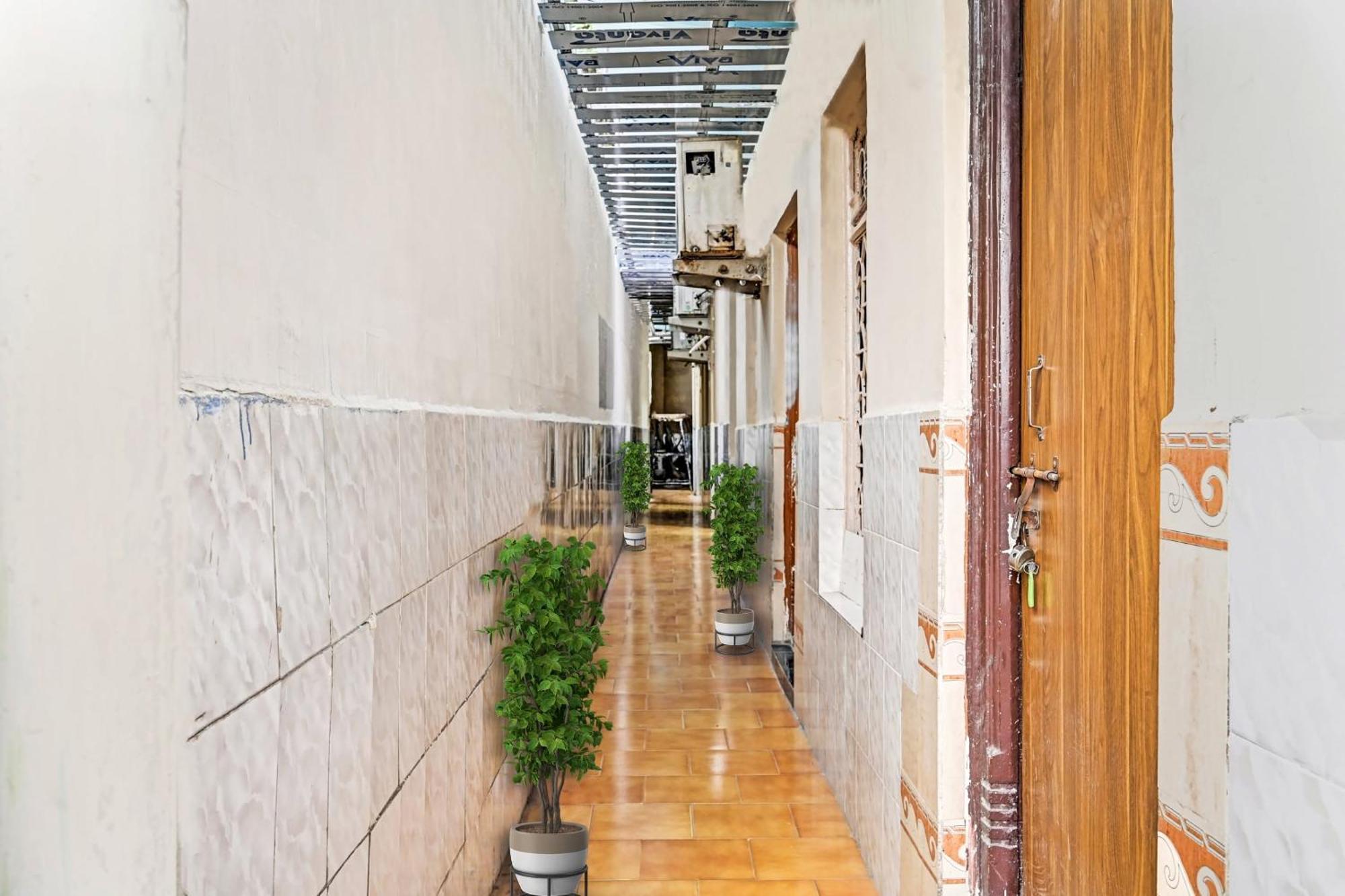 Hotel Spot On Svr Grand Vijayawāda Zewnętrze zdjęcie